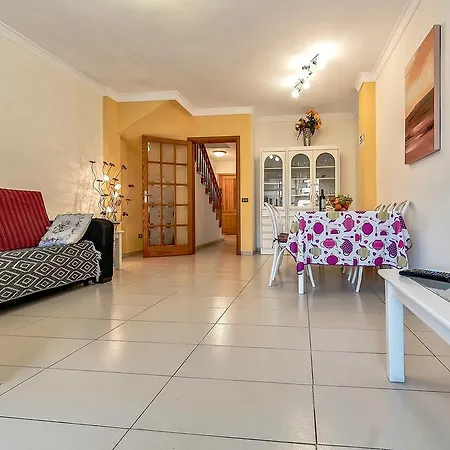 Apartmán In El Camison Los Cristianos (Tenerife)